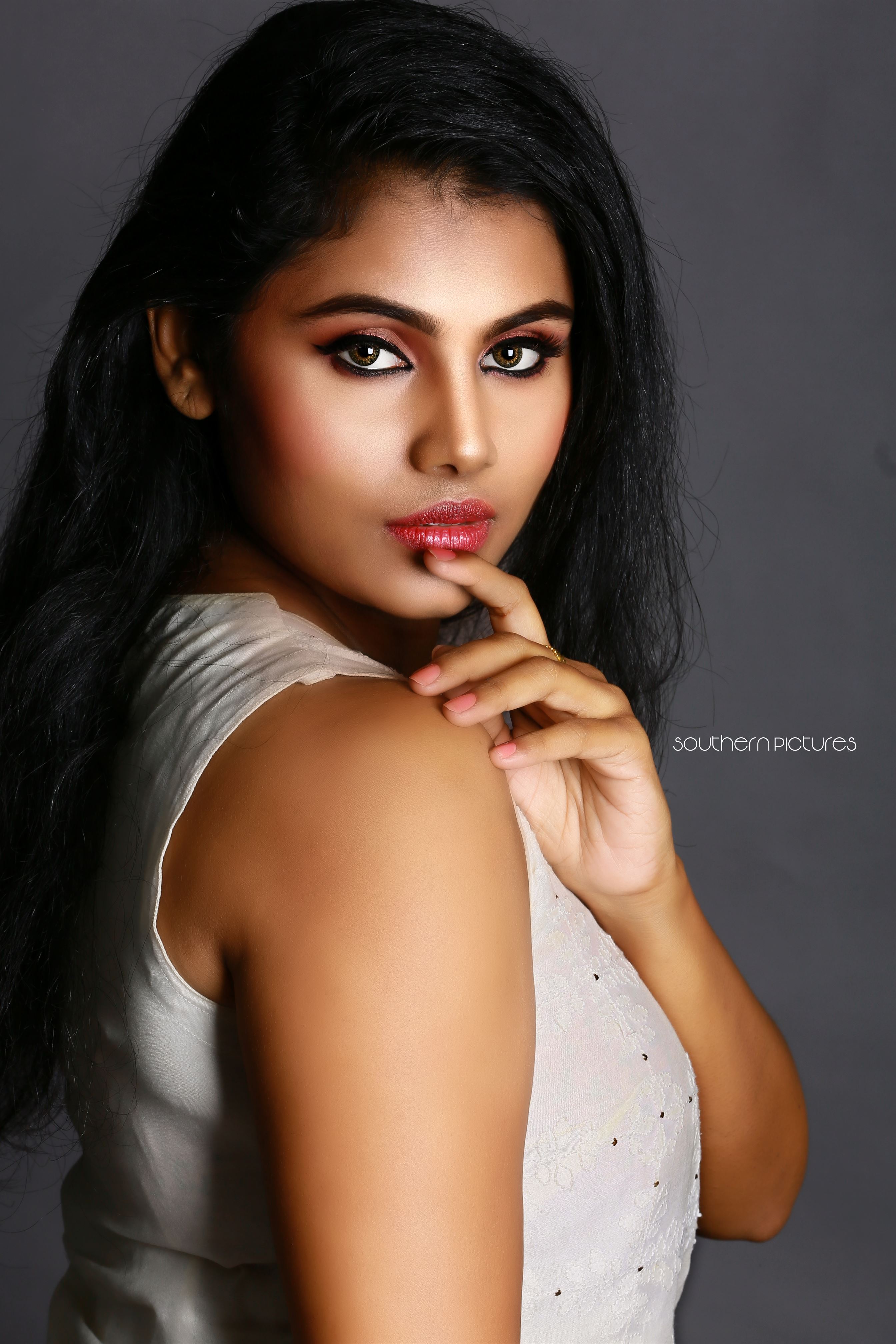 Modeling Shoots Photography in Kanchipuram and Vellore by Southern Pictures - modern_photography_video_southern_picture_kanchi_vellore_suha7